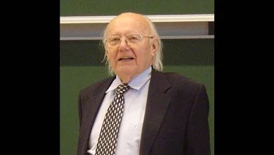 Heinz Zemanek (2007), l'inventeur de l'un des premiers ordinateurs entièrement basé sur des transistors.