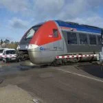 RFF teste un nouveau système de radars destiné à détecter camions, voitures et motos bloqués sur les voies aux passages à niveau.