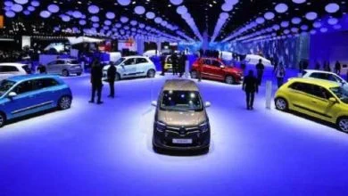 Mondial de l'auto : dans les coulisses de la première soirée