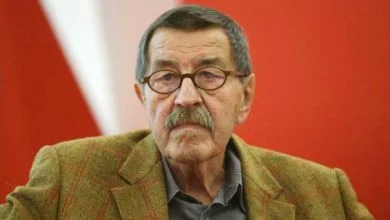 Mort de Günter Grass, Nobel et conscience morale de l'Allemagne