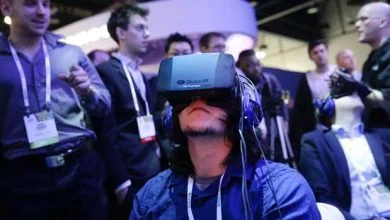 Le casque de réalité virtuelle de Facebook, Oculus Rift, arrive en 2016