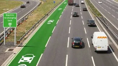 Charger sa voiture électrique en roulant sur l'autoroute