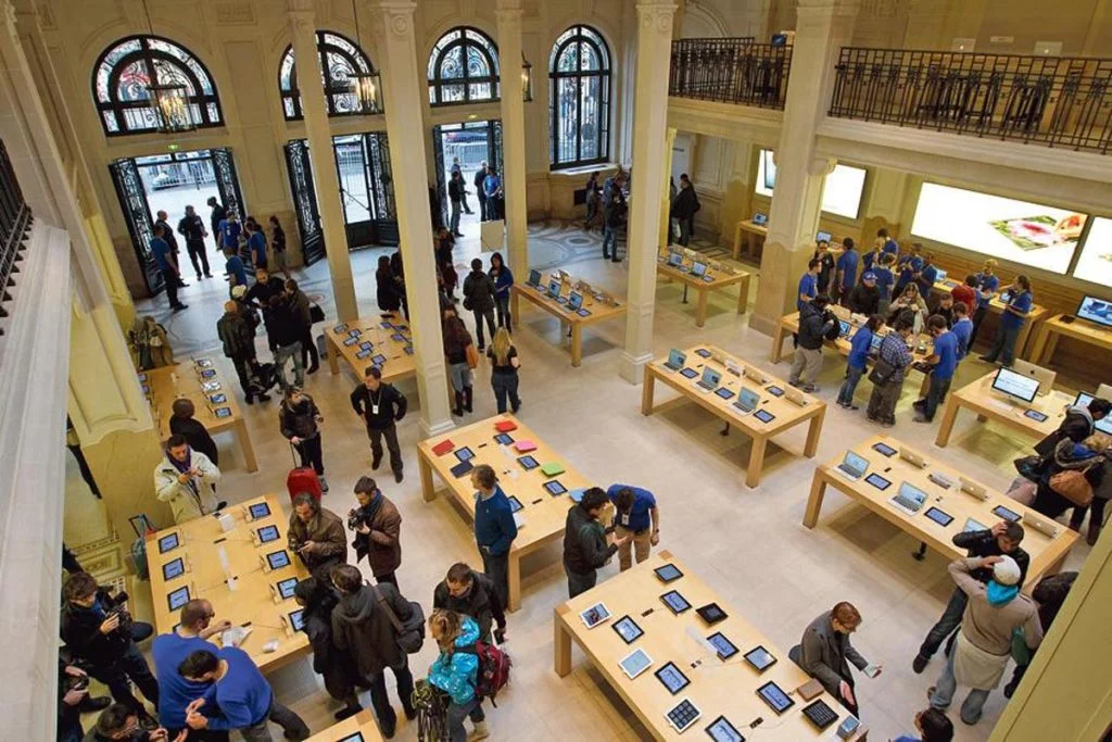 Un Apple Store au 114 de l'avenue des Champs-Élysées à Paris ?