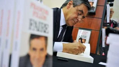 Amazon/FNAC : François Fillon tente de doper artificiellement les commentaires pour son livre