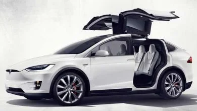 Tesla fait sensation avec son Model X, son SUV 100% électrique