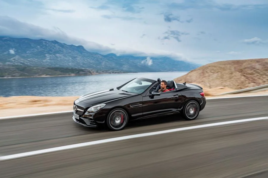 Mercedes-Benz SLC 2016