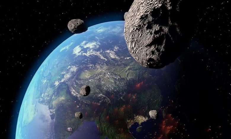 Un des astéroïdes qui s'approche de la Terre se trouve à environ 177 mètres (NASA).