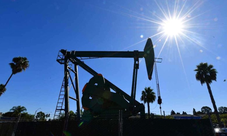 Le pétrole baisse en raison de la crainte de la variance Delta