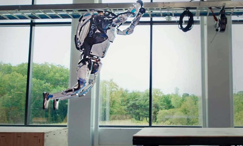 Les robots de Boston Dynamics effectuent des manœuvres de type "parkour".