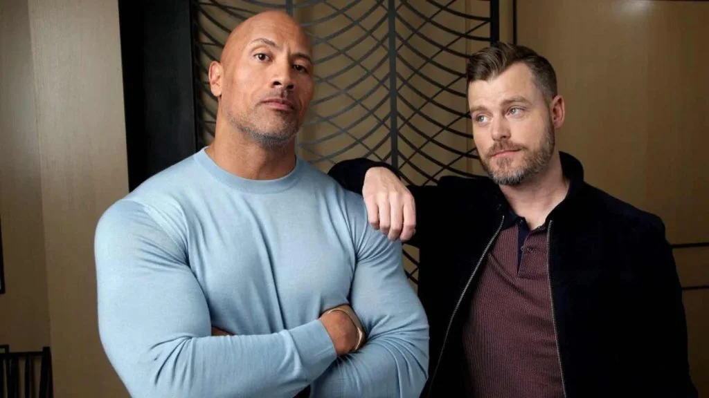 Dwayne Johnson et Rawson Marshall Thurber, réalisateur et scénariste de Red Notice.