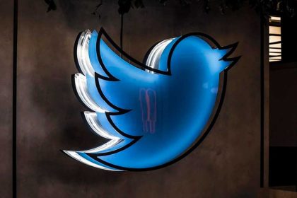 Twitter utilise désormais des balises pour faciliter l'identification des bots sur le réseau social.