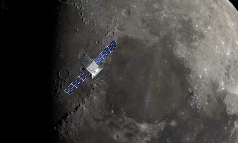 La minuscule sonde lunaire CAPSTONE développée par la NASA a enfin stabilisé son orientation dans l'espace.