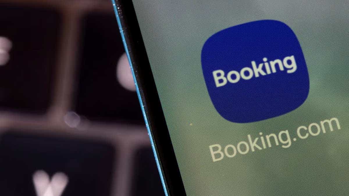 Booking.com : alerte à l'arnaque sophistiquée visant les réservations d'hôtel