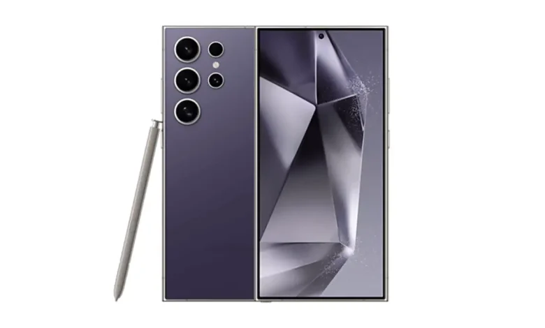 Vue de face et de dos du Samsung Galaxy S24 Ultra en finition titanium violet, avec le S Pen en appui, illustrant son design haut de gamme.